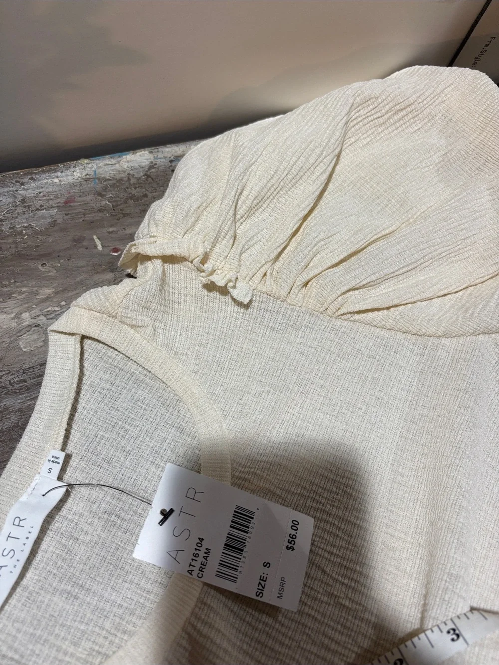 Astr Cream Textured Puff Sleeve Blouse